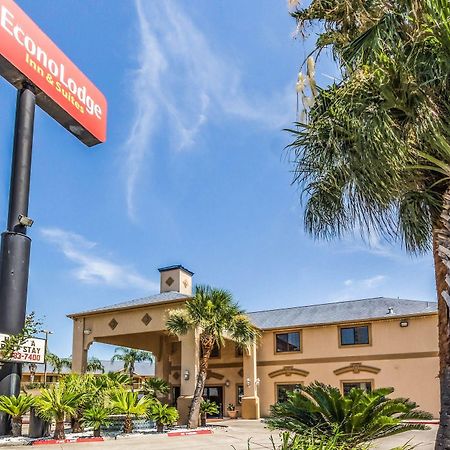 Econo Lodge Inn & Suites Corpus Christi Exterior photo