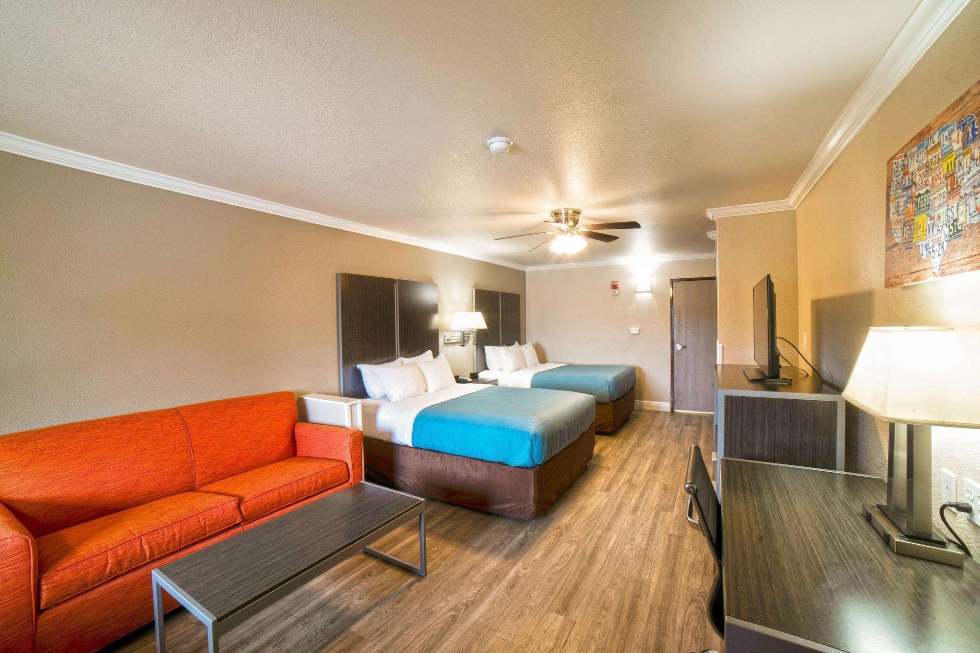 Econo Lodge Inn & Suites Corpus Christi Exterior photo